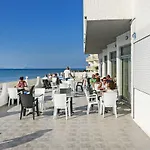 Island Resorts Maya Hotel 3*