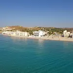 فندق Island Maya